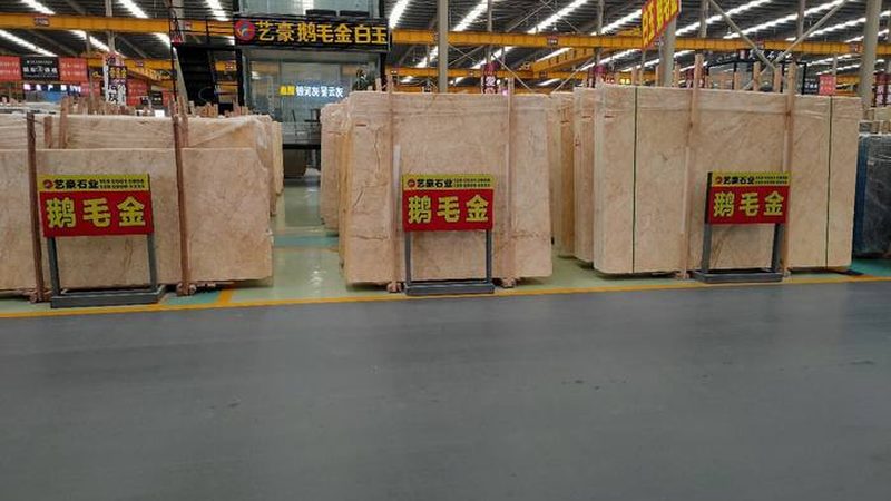 如何挑选透光石厂家：揭秘选购背后的关键要素**